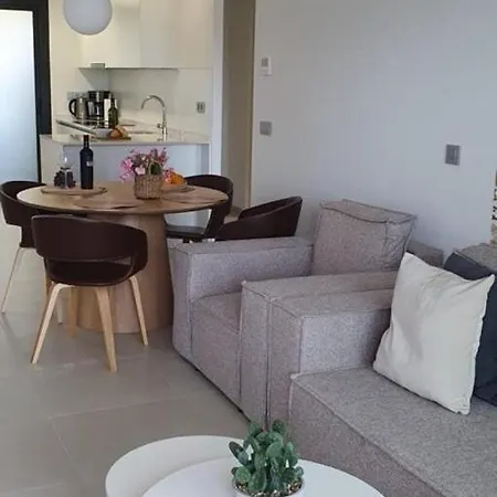 Eagle Tower Costa Blanca ベニドルム